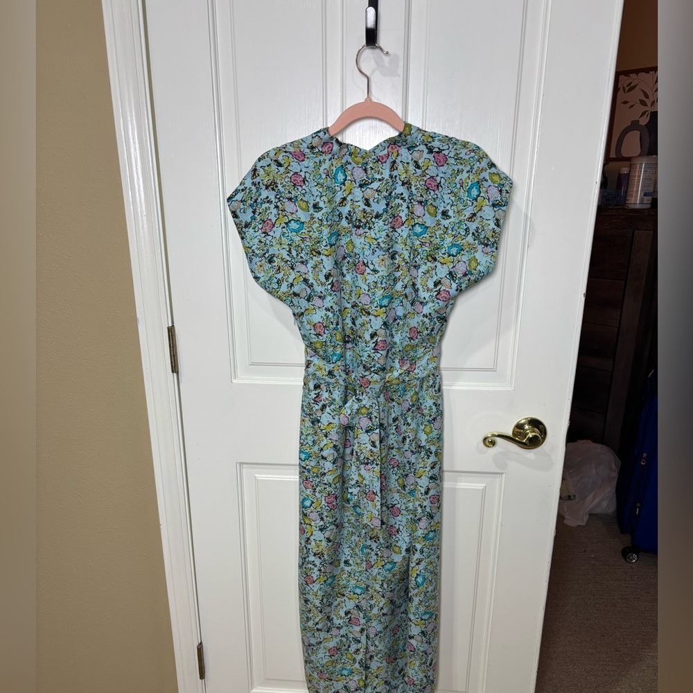Sundance Silk Dress with‎ Floral Design Size 4 - Picture 5 of 6